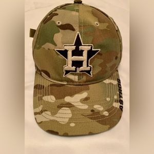 Houston Astro camo print hat adjustable